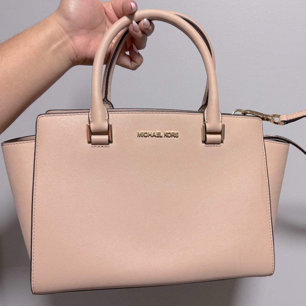 Michael Kors crossbody